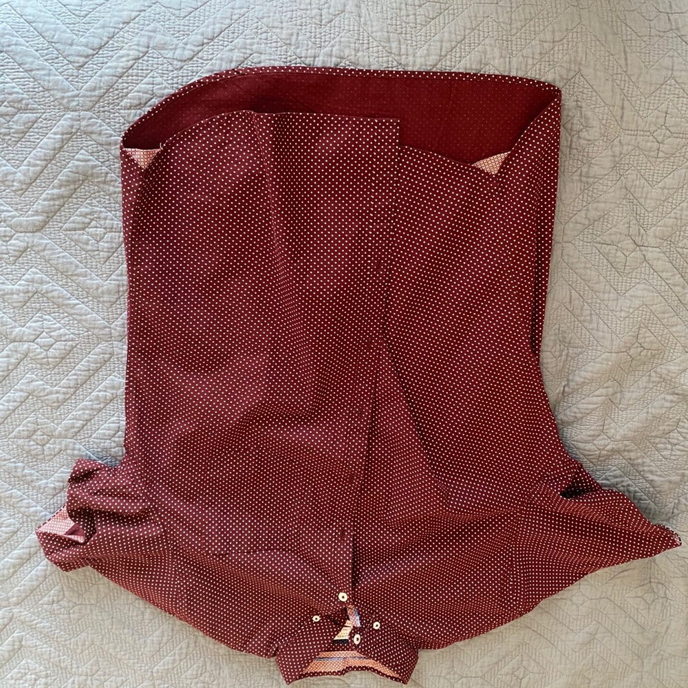 Collared short sleeve